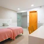 Oceanside Luxury Loft - Fast Wi-fi - Workstations *