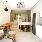 Oceanside Luxury Loft - Fast Wi-fi - Workstations Apartman Corralejo